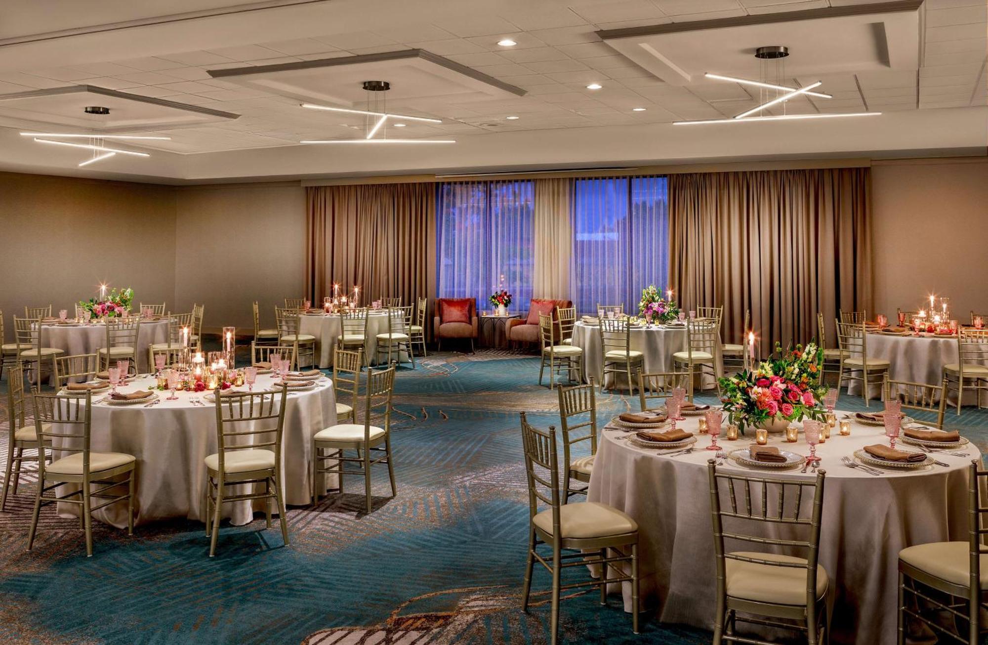 מלון Doubletree By Hilton Boston/ווסטבורו מראה חיצוני תמונה