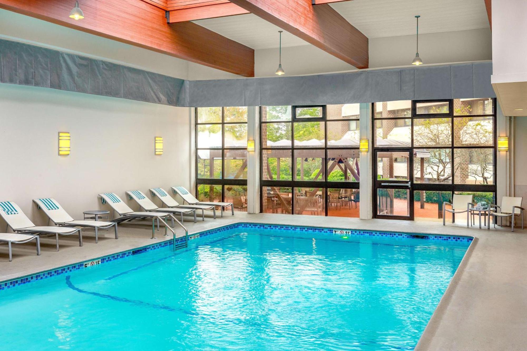 מלון Doubletree By Hilton Boston/ווסטבורו מראה חיצוני תמונה